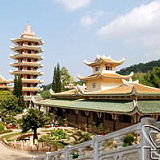 Van Linh Temple